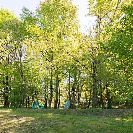 Au Pre De L'arbre Hébergement de vacances Sarlat