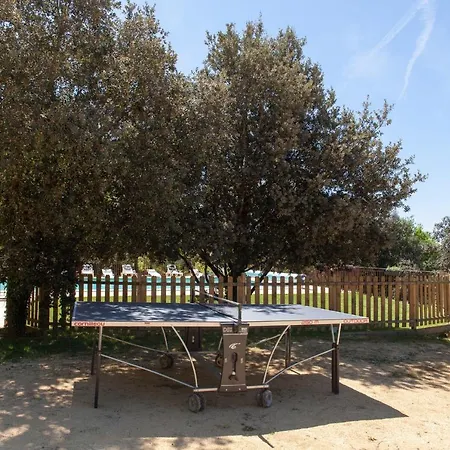 Au Pre De L'arbre בית נופש
